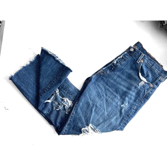 Levi's 501 Jeans Distressed Cropped Button Fly Blue Size 34 Waist Hight Waist - Picture 5 of 8